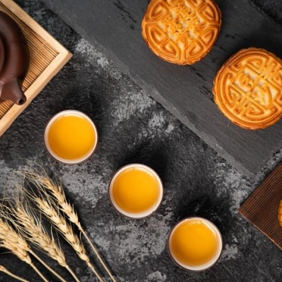 Gợi ý các loại bánh truyền thống, đồ ngọt, mứt hoặc trái cây “bắt cặp” cùng trà xanh